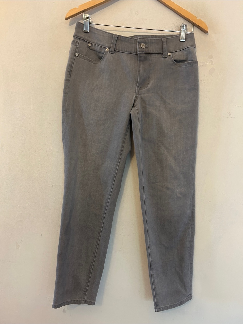Talbots gray Boyfriend jeans Size 2P EUC